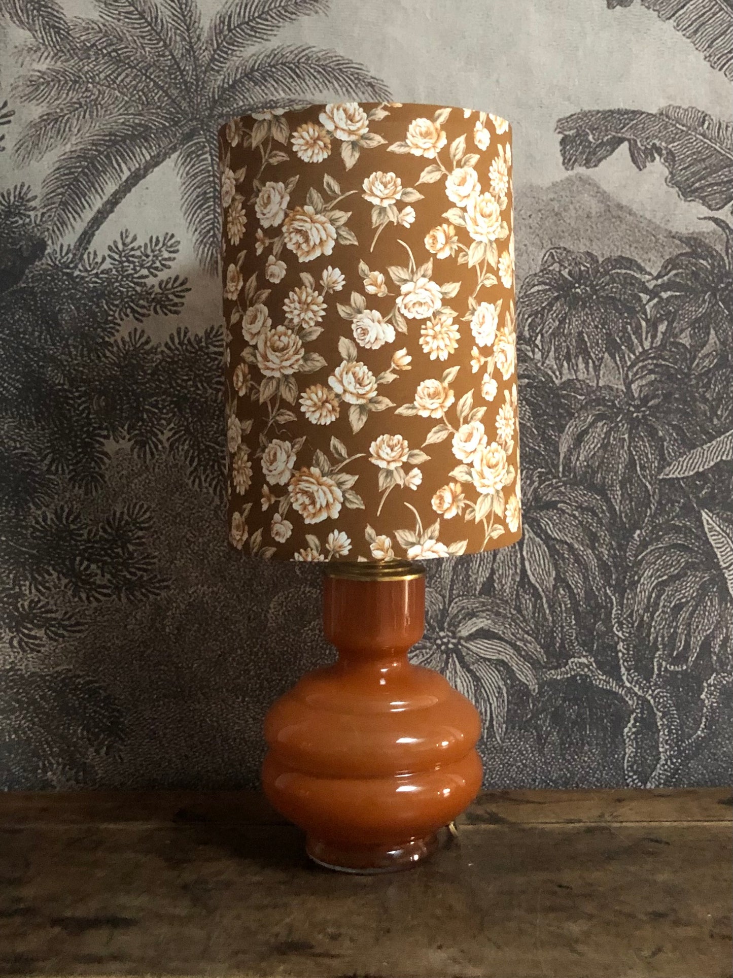 Lampbase